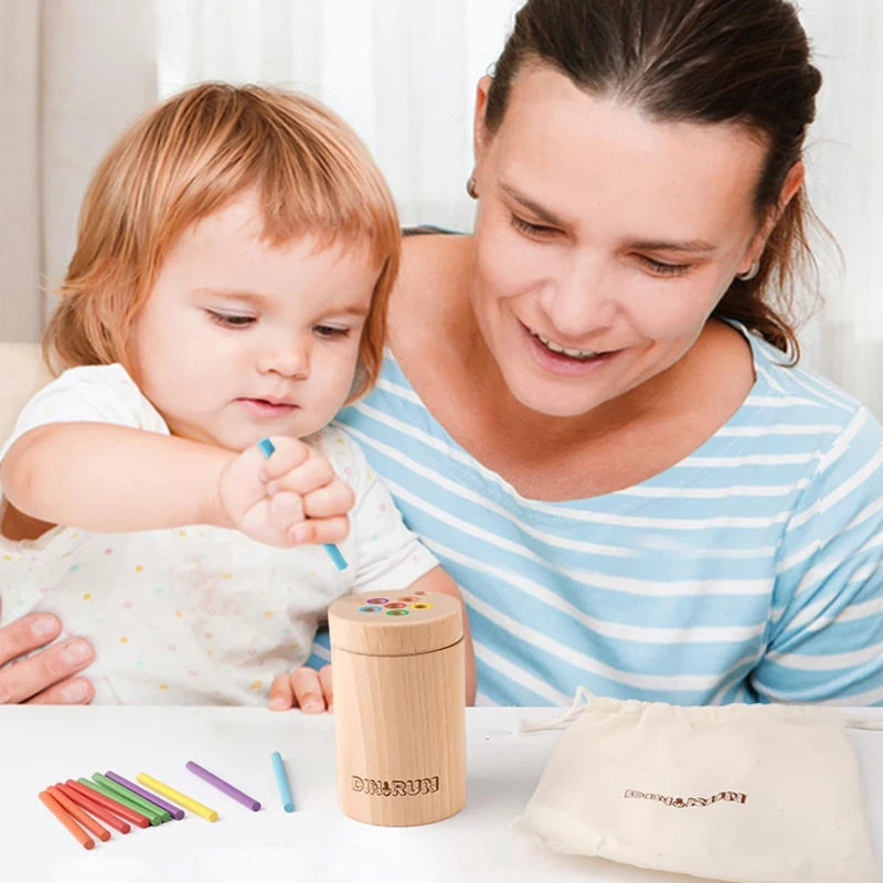 Montessori-Spiel Feinmotorik und Sortieren